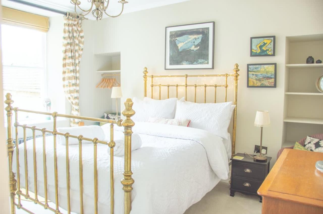 Apartmán Unique 2 Bed In The Heart Of Bath With Parking Exteriér fotografie