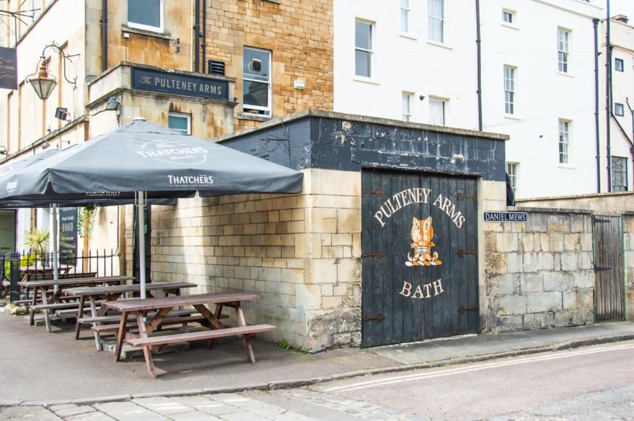 Apartmán Unique 2 Bed In The Heart Of Bath With Parking Exteriér fotografie